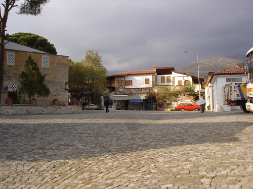 birgi meydani