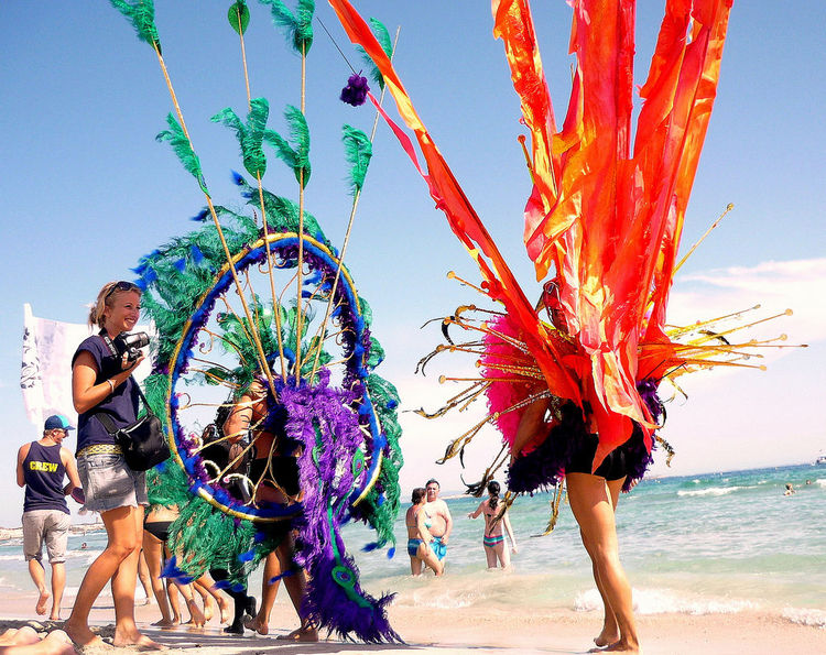 show-salinas-beach-ibiza
