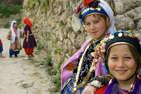 Çomakdağ Köyü Kıyafetler